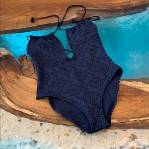 🍋🍋NWT 1-Piece 🩱 bathing suit!!!